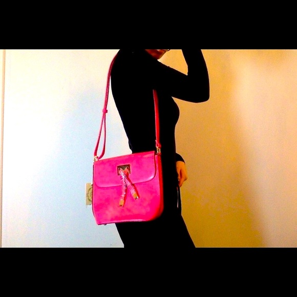 NWT VEGAN Pink cross body purse - Picture 7 of 13